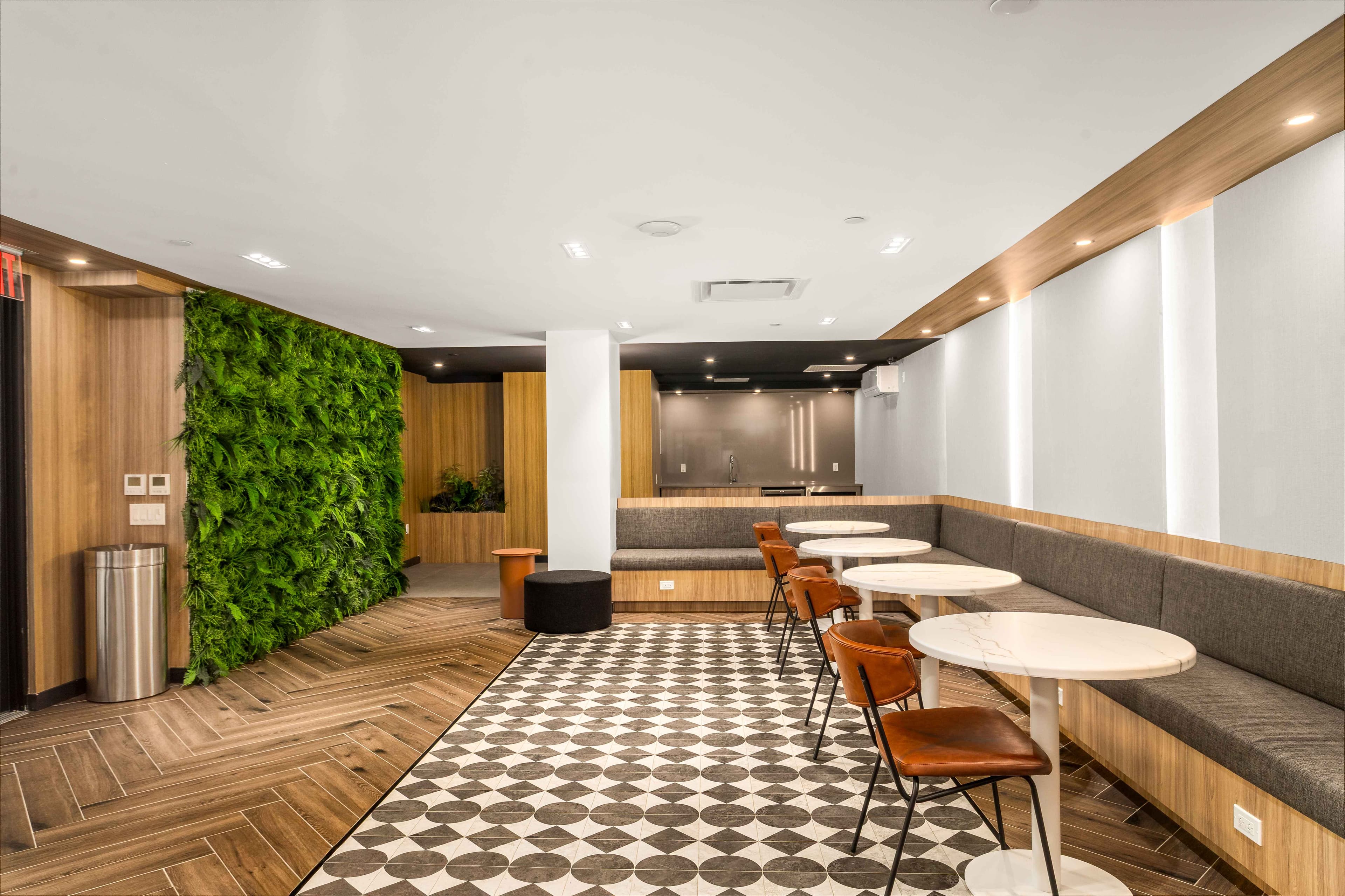 Commercial Slide №3